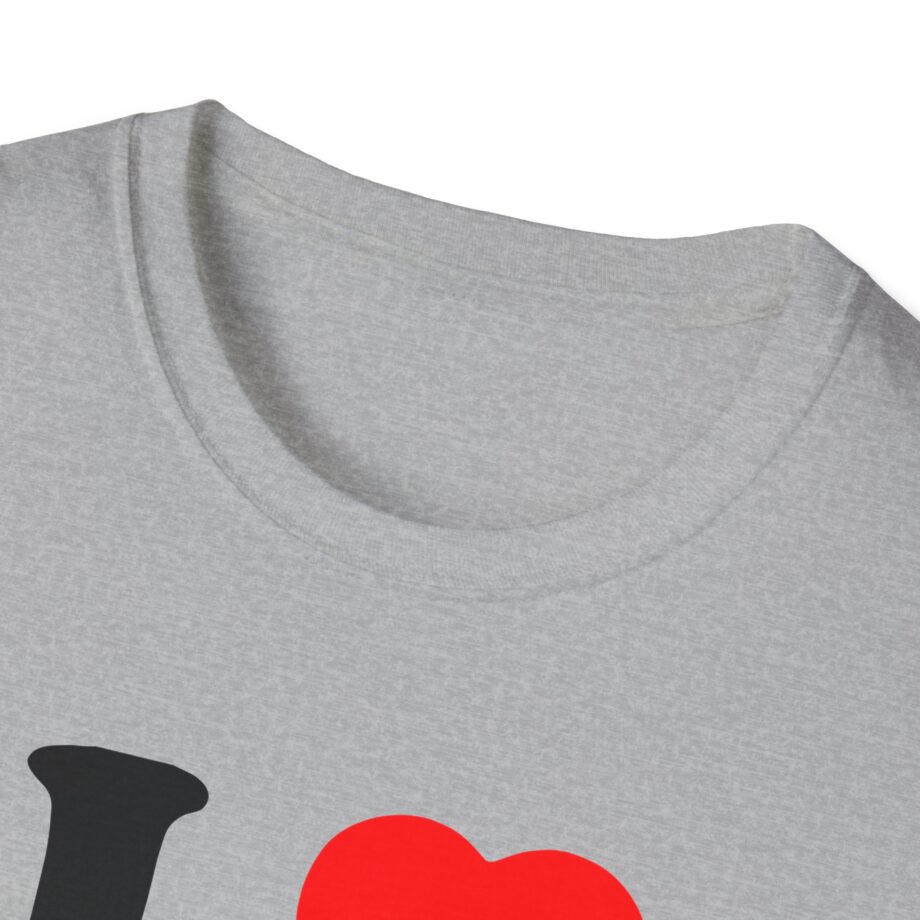 Billzo I Love Milfs Unisex Softstyle T-shirt