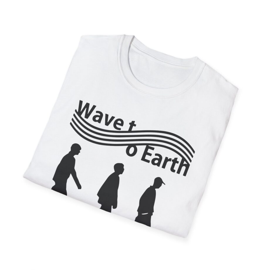 Wave to Earth Members Unisex Softstyle T-Shirt