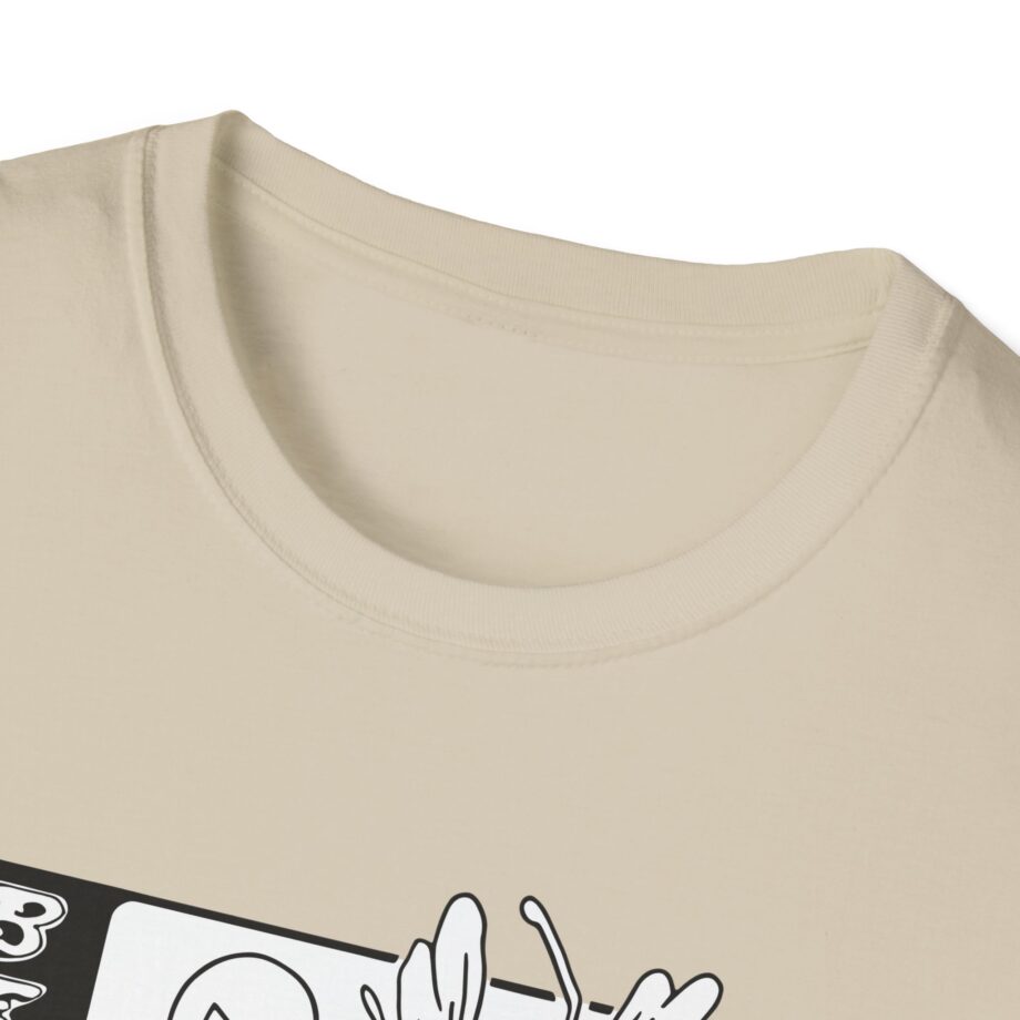 Beabadoobee Loveworm Unisex Softstyle T-Shirt