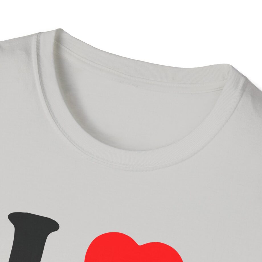 Billzo I Love Milfs Unisex Softstyle T-shirt