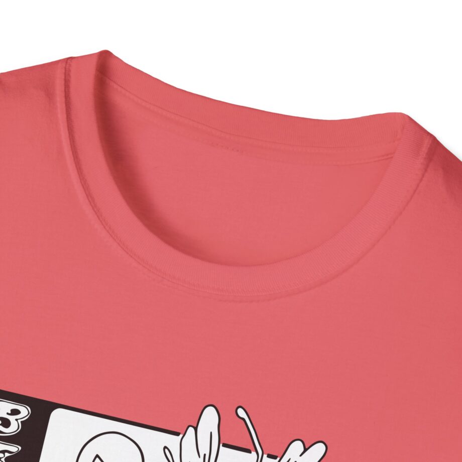 Beabadoobee Loveworm Unisex Softstyle T-Shirt
