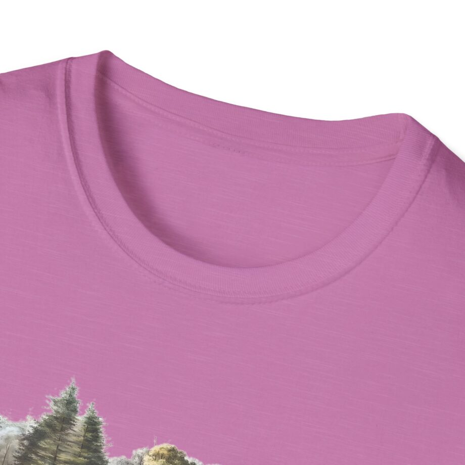 Live Free or Die in Mogul Hampshire Unisex Softstyle T-shirt