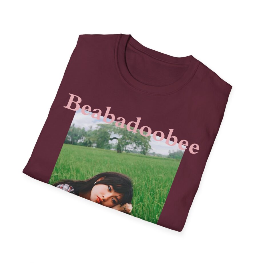 CBeabadoobee Glue Tour Unisex Softstyle T-Shirt