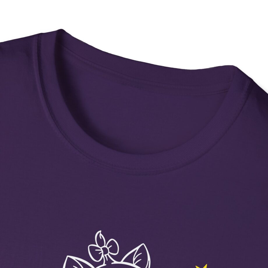 Beabadoobee Dancer Unisex Softstyle T-Shirt