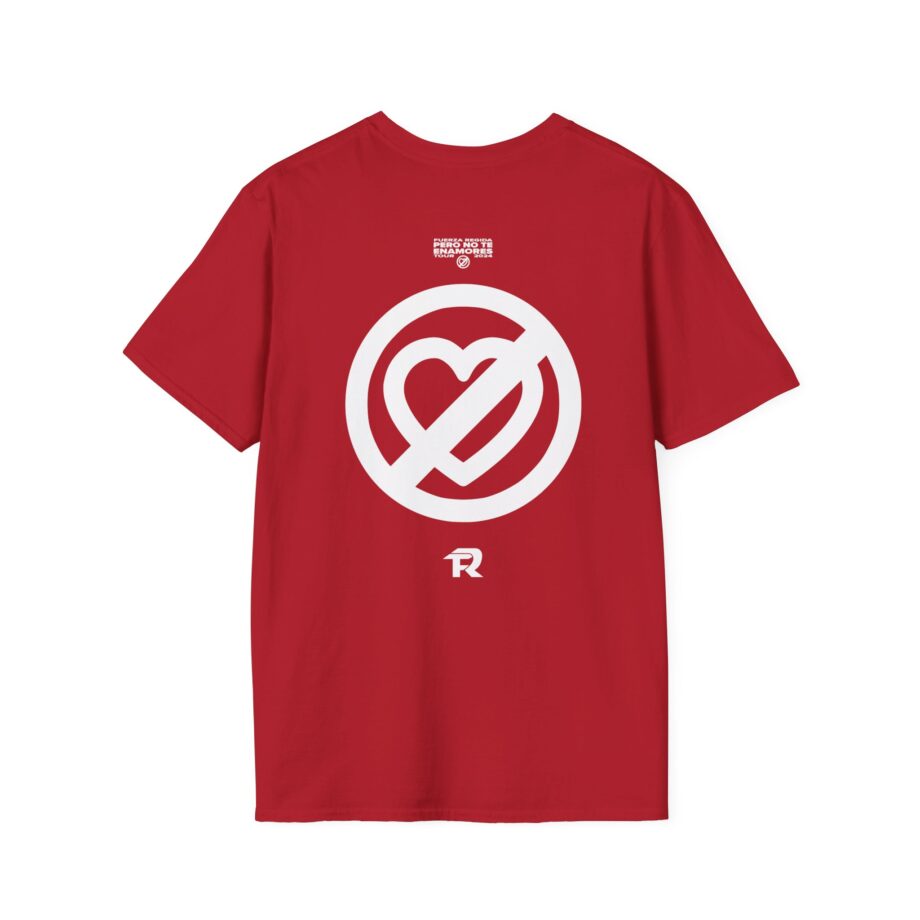 No Te Enamores Official Tour Unisex Softstyle T-shirt