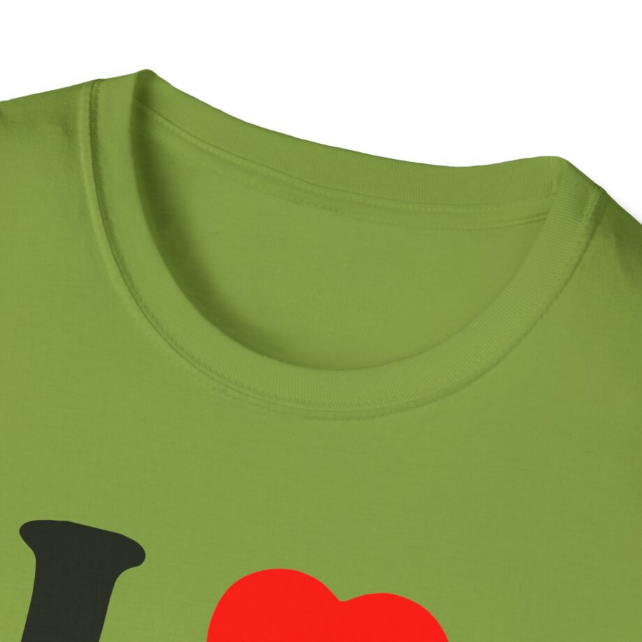 Billzo I Love Milfs Unisex Softstyle T-shirt