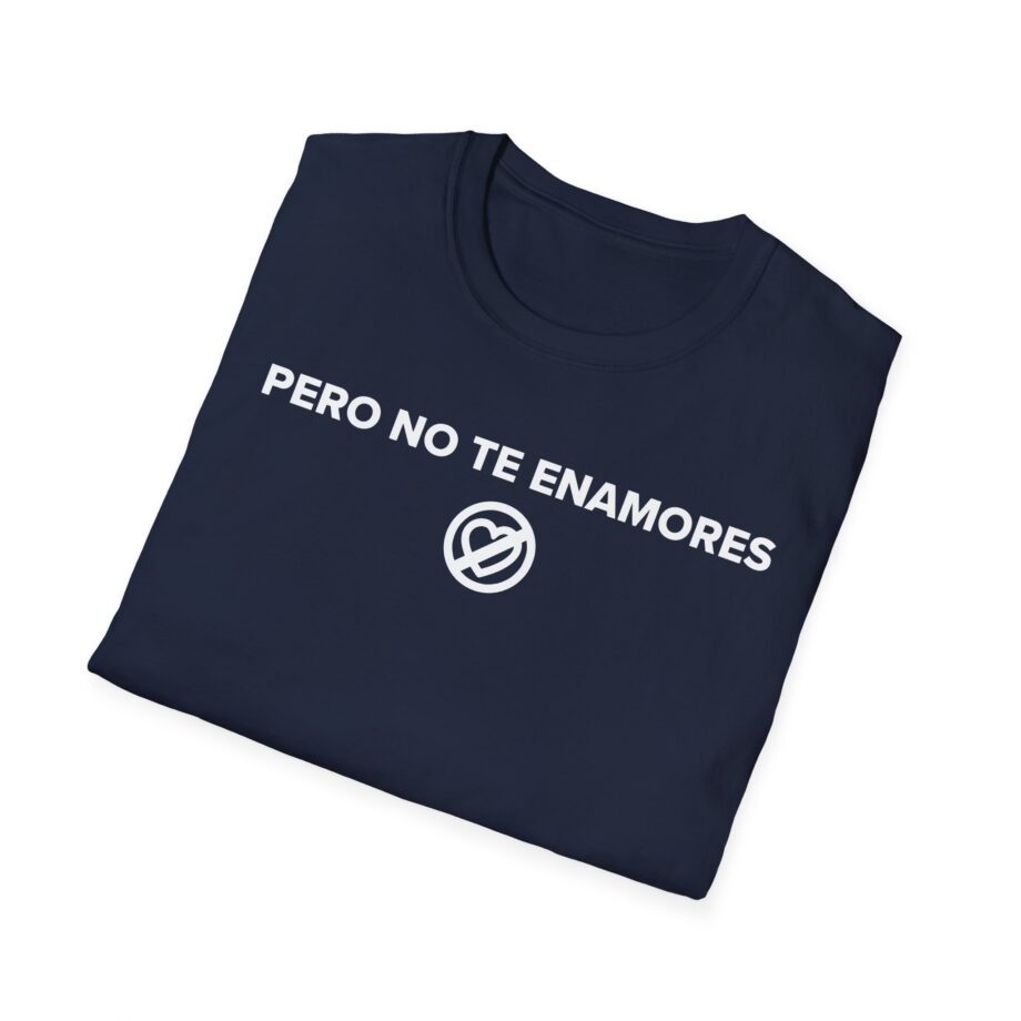 No Te Enamores Official Tour Unisex Softstyle T-shirt