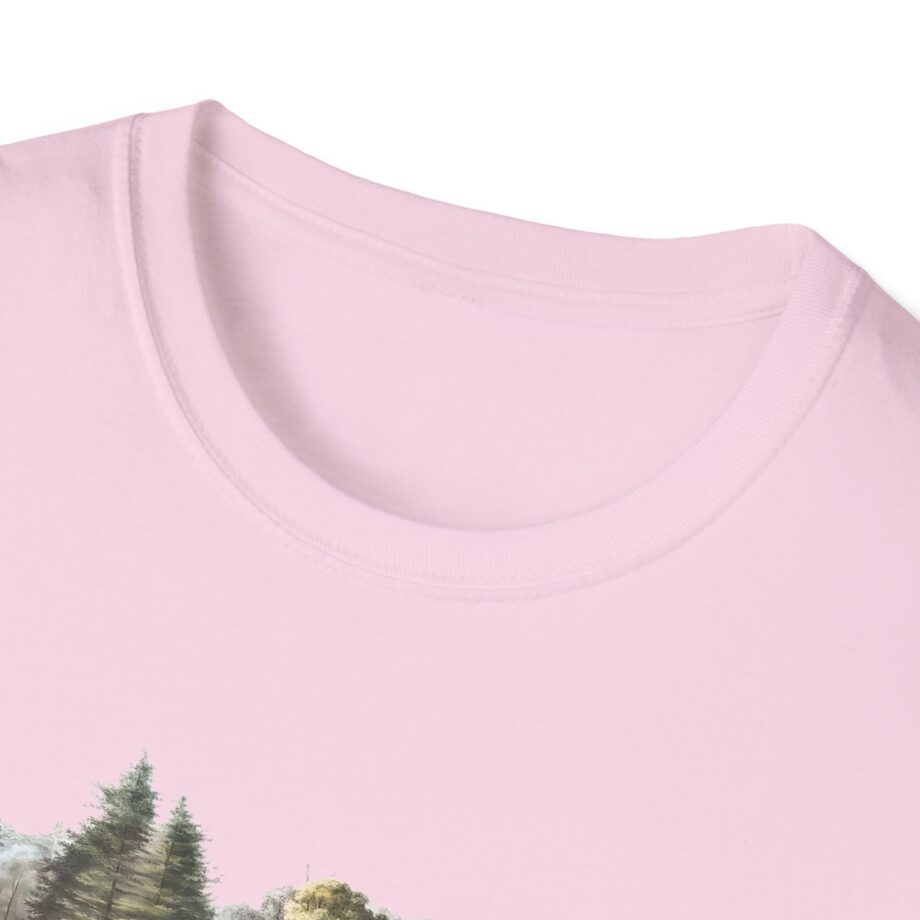 Live Free or Die in Mogul Hampshire Unisex Softstyle T-shirt