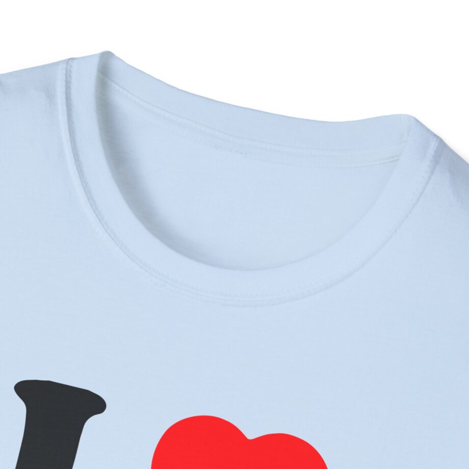Billzo I Love Milfs Unisex Softstyle T-shirt