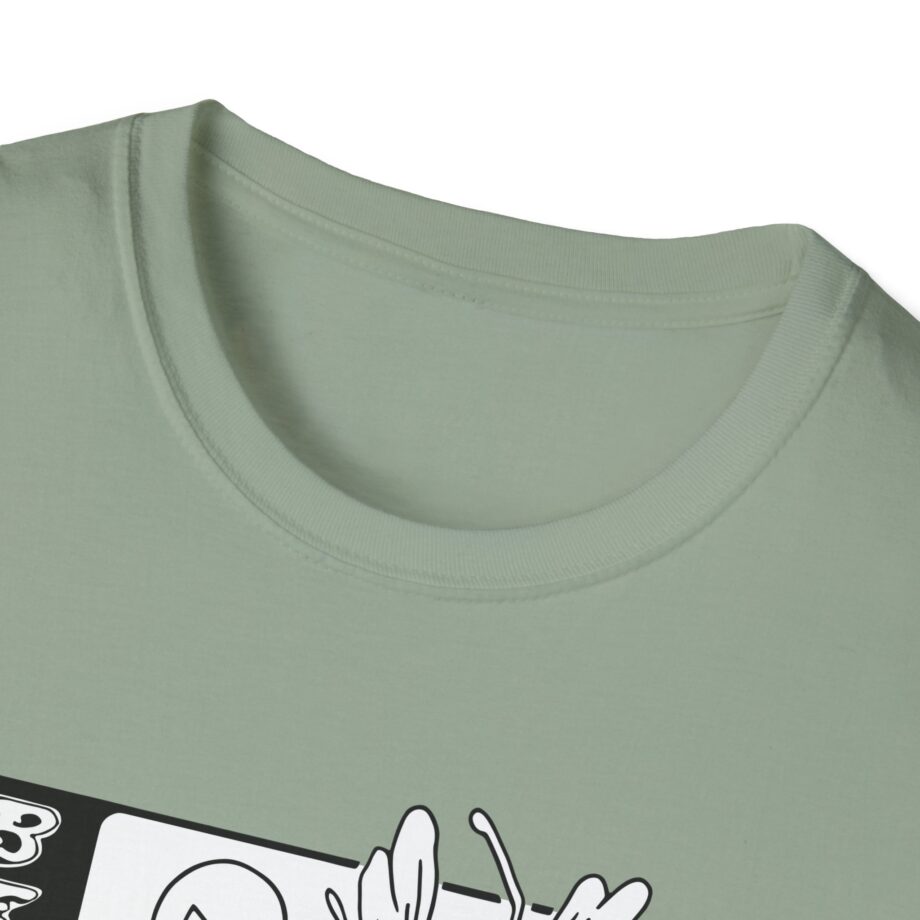 Beabadoobee Loveworm Unisex Softstyle T-Shirt
