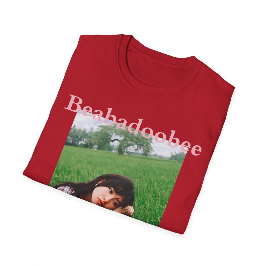 CBeabadoobee Glue Tour Unisex Softstyle T-Shirt