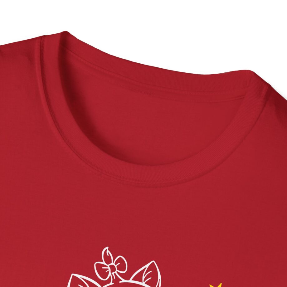Beabadoobee Dancer Unisex Softstyle T-Shirt