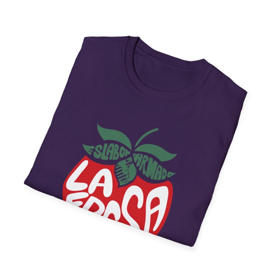 Eslabon Armado La Fresa Unisex Softstyle T-shirt
