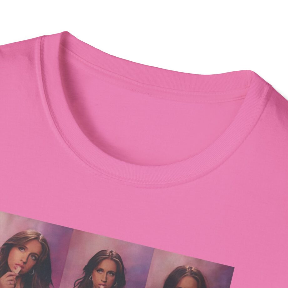 Tate Mcrae Unisex Softstyle T-Shirt