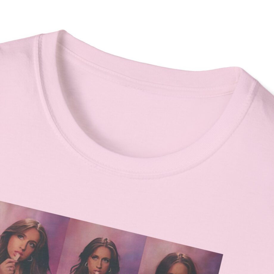 Tate Mcrae Unisex Softstyle T-Shirt