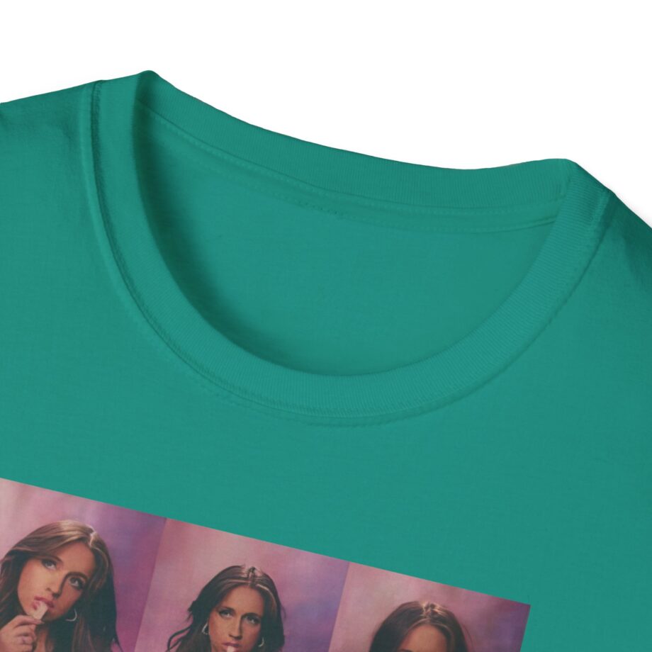 Tate Mcrae Unisex Softstyle T-Shirt