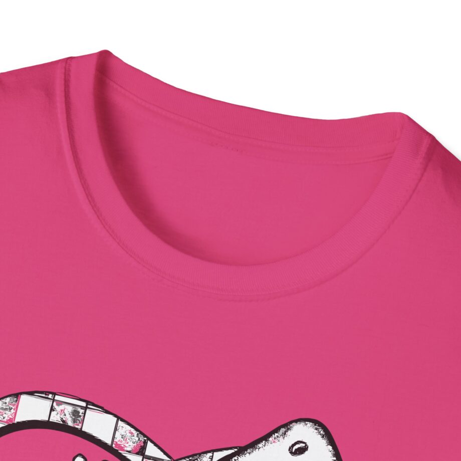 Maisie Peters Cleaver Unisex Softstyle T-shirt