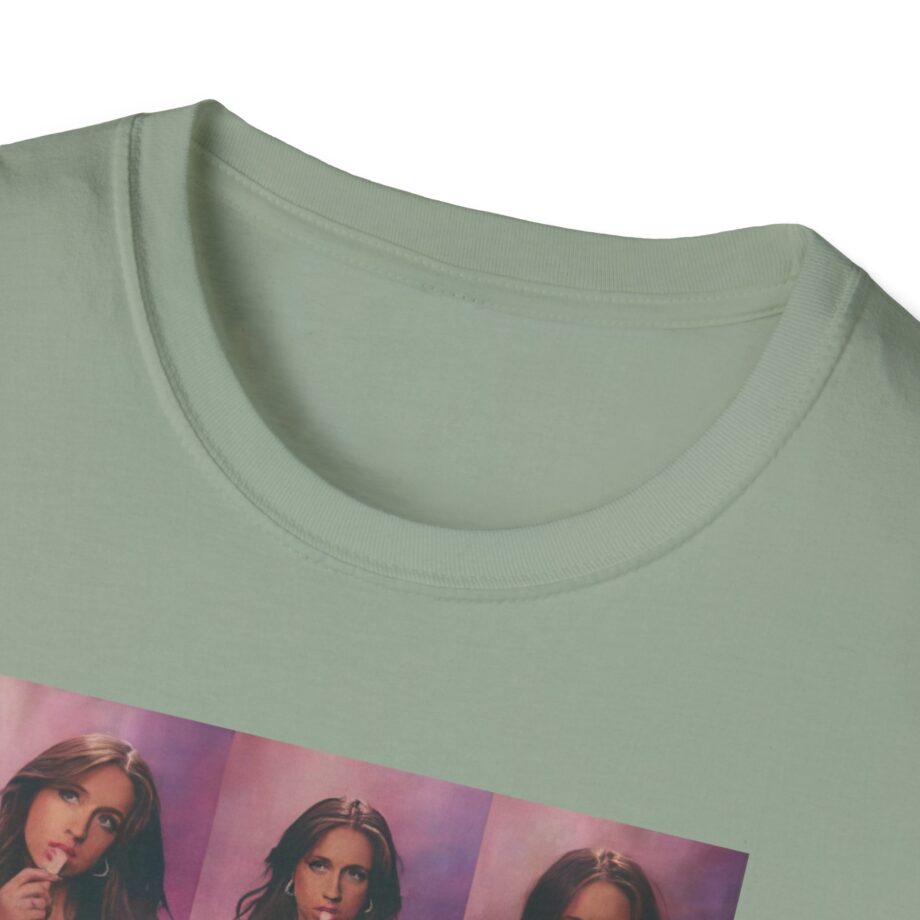 Tate Mcrae Unisex Softstyle T-Shirt