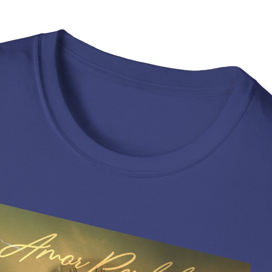 Eslabon Armado Unisex Softstyle T-shirt