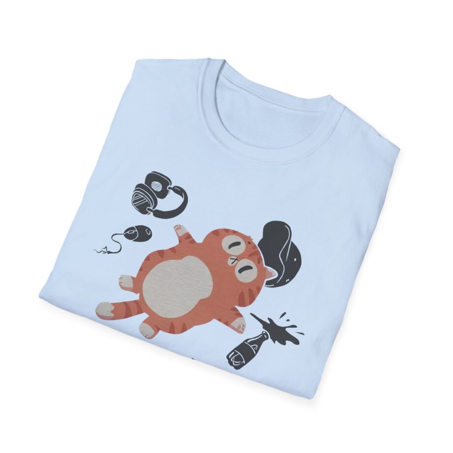 Lirik Gamed Out Cat Unisex Softstyle T-shirt