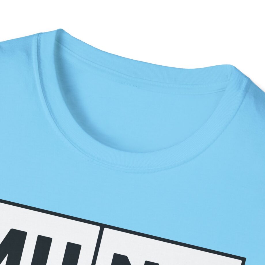 Muna Lp3 Unisex Softstyle T-shirt