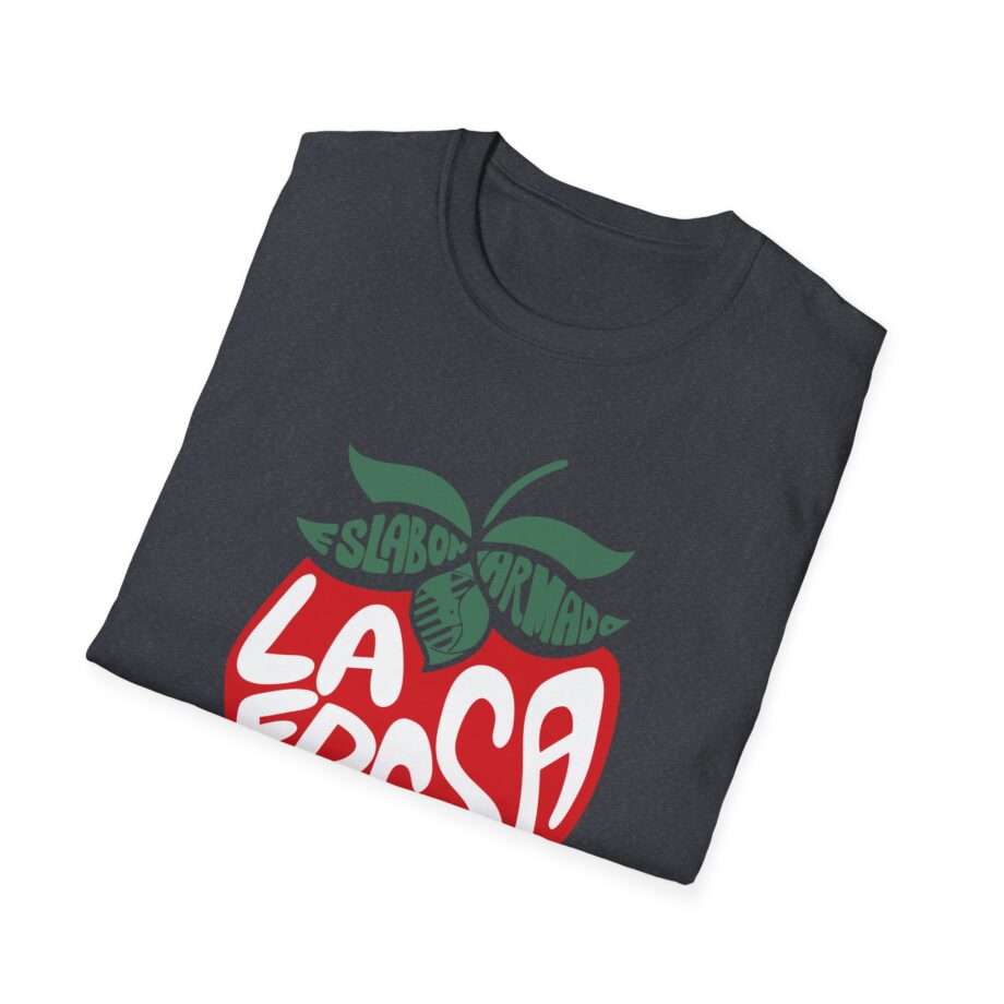 Eslabon Armado La Fresa Unisex Softstyle T-shirt