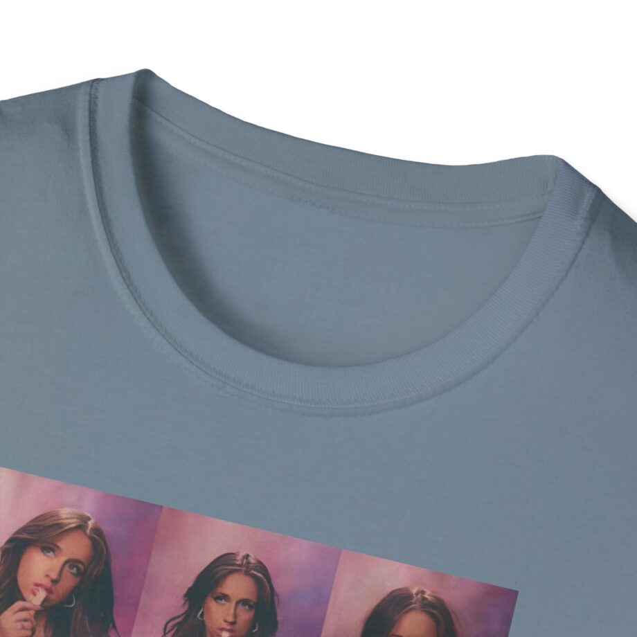 Tate Mcrae Unisex Softstyle T-Shirt