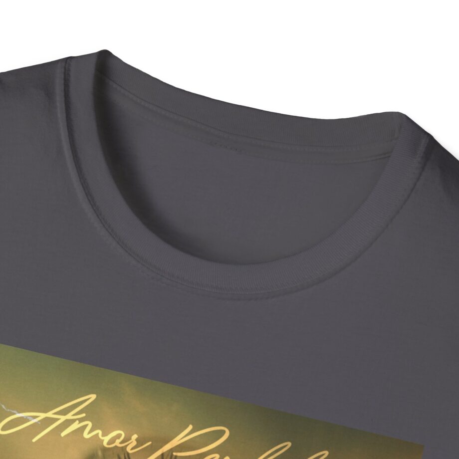 Eslabon Armado Unisex Softstyle T-shirt