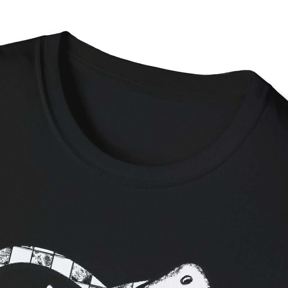 Maisie Peters Cleaver Unisex Softstyle T-shirt