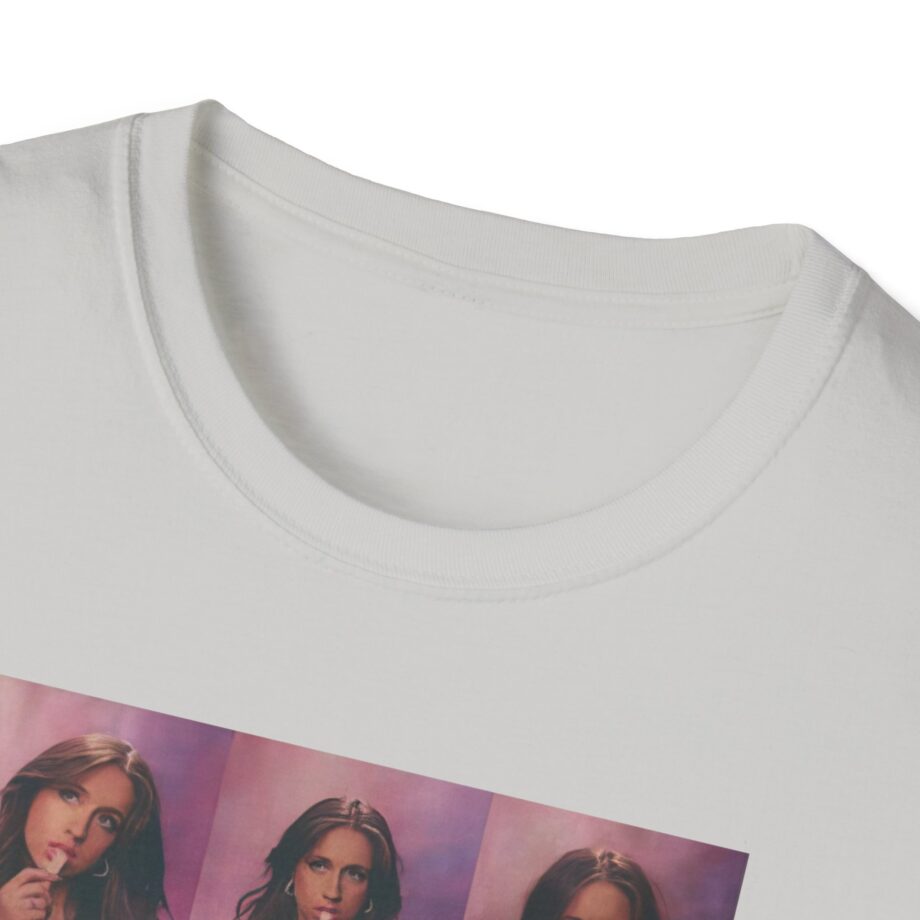 Tate Mcrae Unisex Softstyle T-Shirt