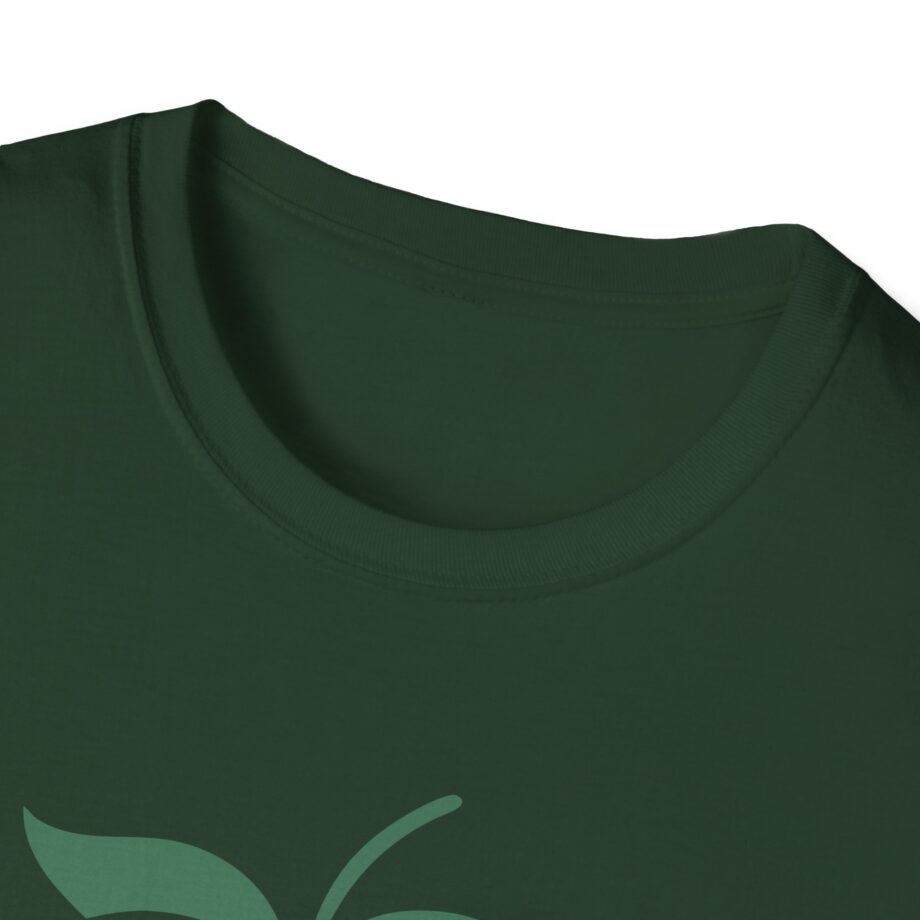 Eslabon Armado La Fresa Unisex Softstyle T-shirt