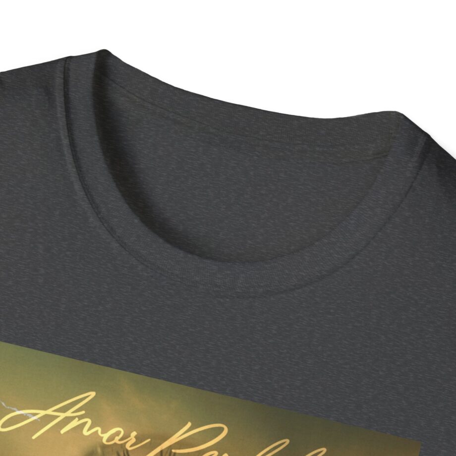 Eslabon Armado Unisex Softstyle T-shirt