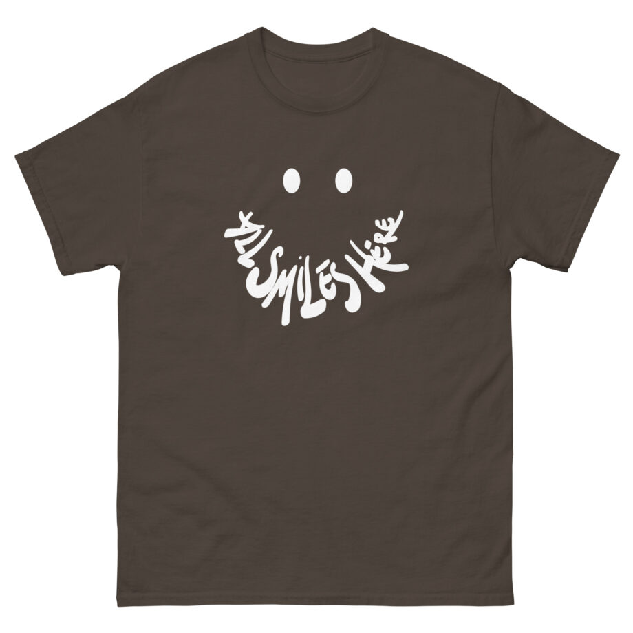 Charli D Amelio Charli All Smiles Here Unisex classic tee