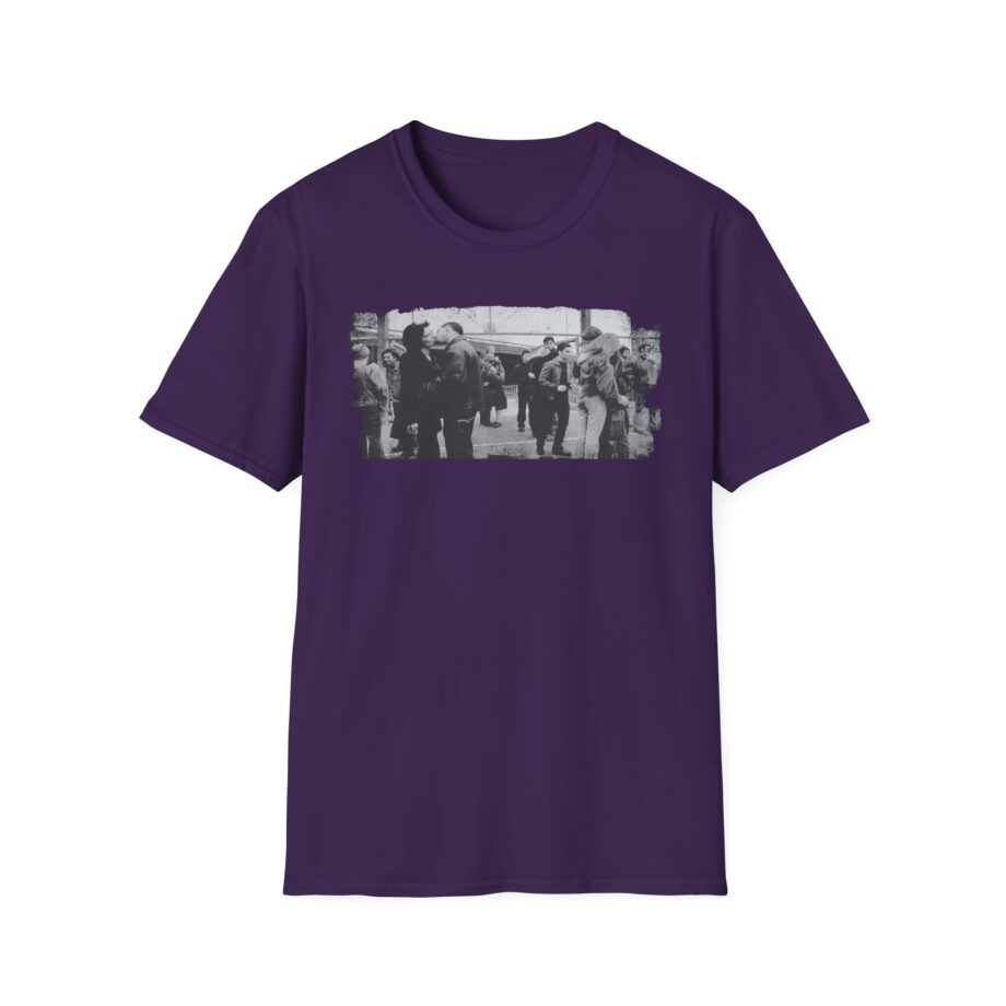 Stereophonics Vintage Performance and Cocktails Faded Unisex Softstyle T-shirt